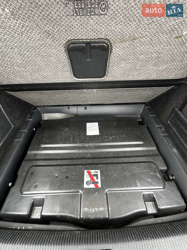 Универсал Volkswagen Passat 2009 в Белогородке