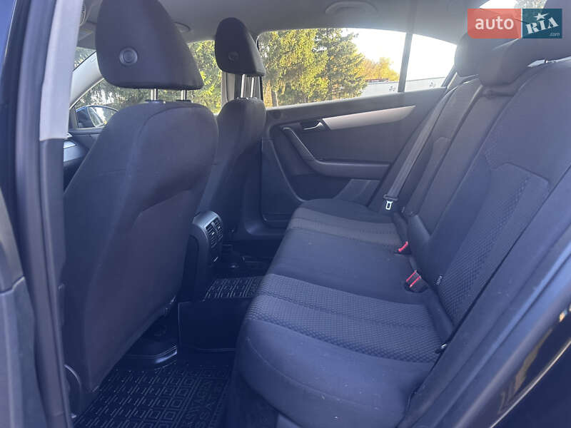 Седан Volkswagen Passat 2013 в Дубно фото 41 Седан Volkswagen Passat 2013 в Дубно