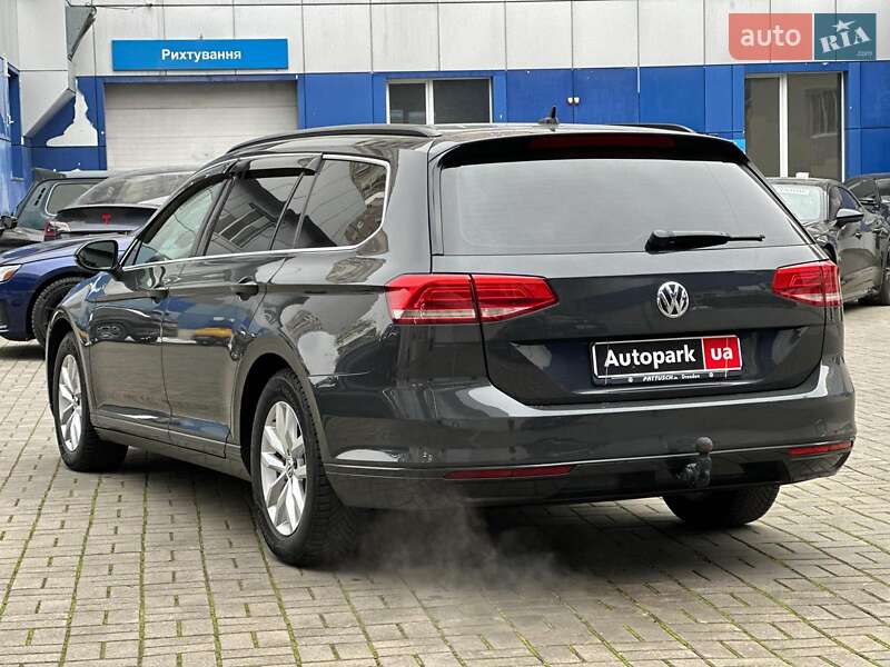 Универсал Volkswagen Passat 2015 в Одессе