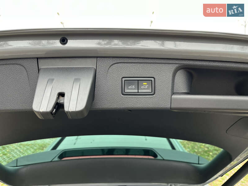 Универсал Volkswagen Passat 2019 в Харькове фото 16 Универсал Volkswagen Passat 2019 в Харькове