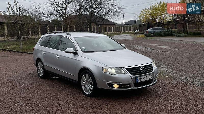 Универсал Volkswagen Passat 2010 в Житомире