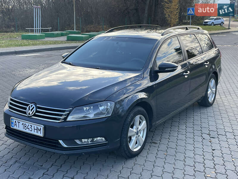 Универсал Volkswagen Passat 2012 в Ивано-Франковске