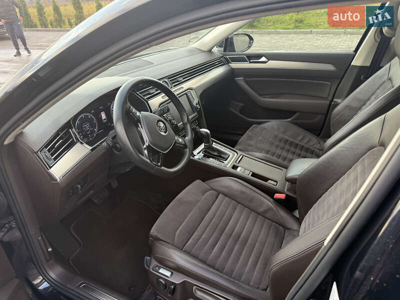 Универсал Volkswagen Passat 2016 в Ровно фото 11 Универсал Volkswagen Passat 2016 в Ровно