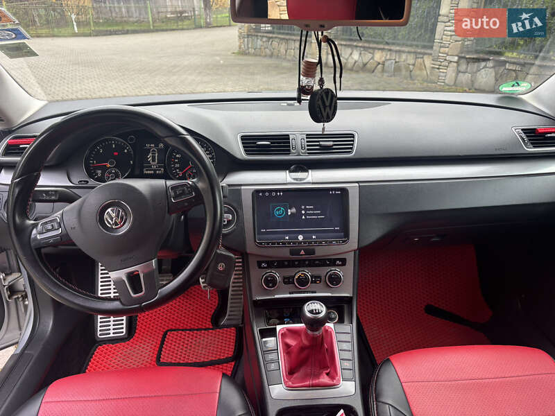 Универсал Volkswagen Passat 2012 в Надворной