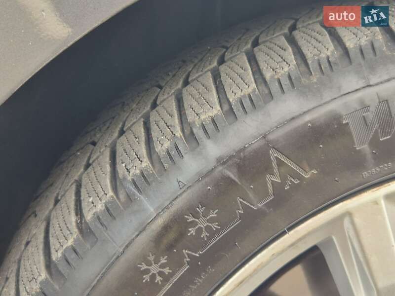 Универсал Volkswagen Passat 2015 в Ровно