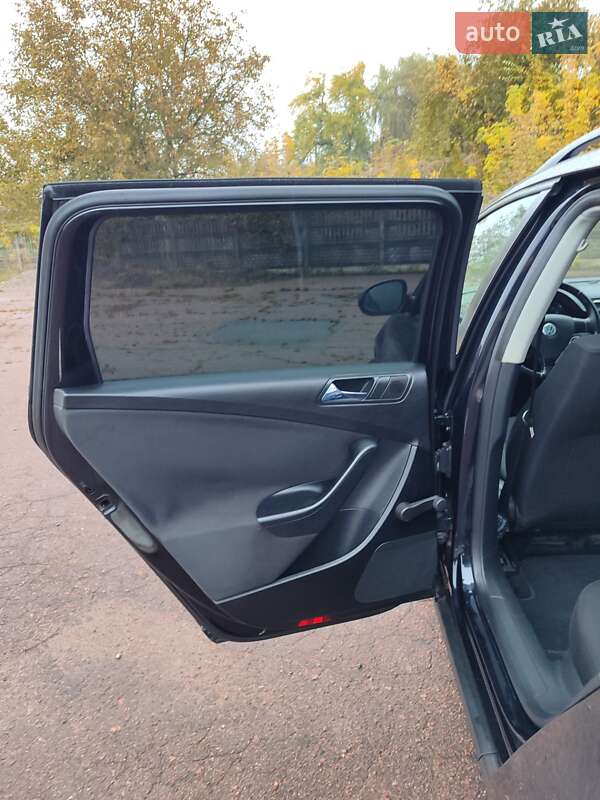 Универсал Volkswagen Passat 2006 в Бердичеве фото 57 Универсал Volkswagen Passat 2006 в Бердичеве