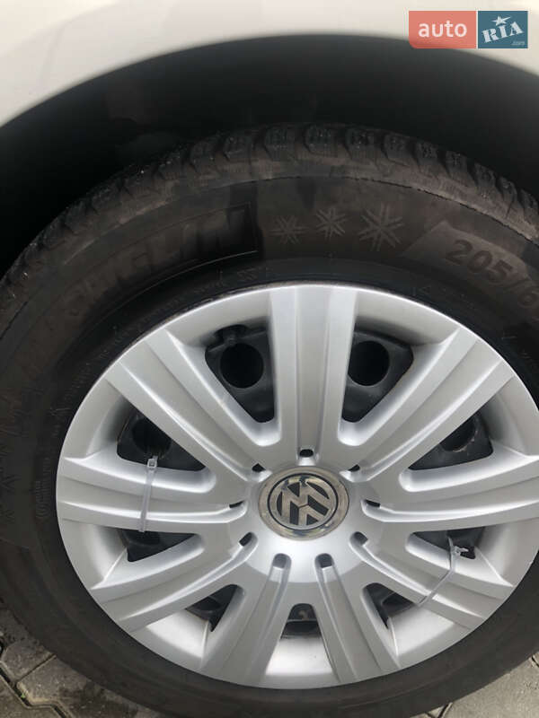 Универсал Volkswagen Passat 2009 в Звягеле