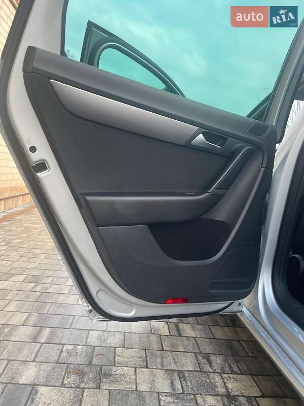 Универсал Volkswagen Passat 2014 в Виннице фото 13 Универсал Volkswagen Passat 2014 в Виннице