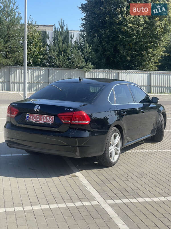 Седан Volkswagen Passat 2014 в Луцке
