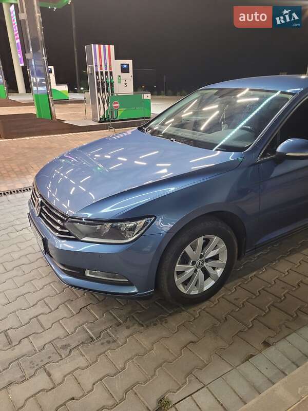 Седан Volkswagen Passat 2018 в Черкассах фото 5 Седан Volkswagen Passat 2018 в Черкассах