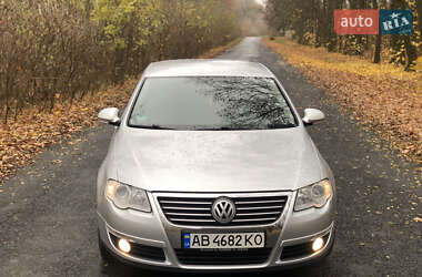 Седан Volkswagen Passat 2005 в Умані