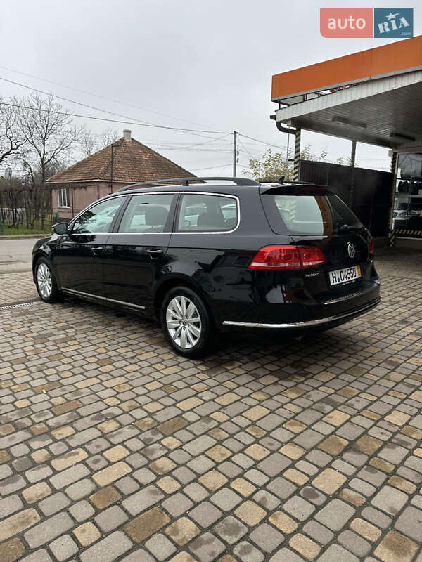 Универсал Volkswagen Passat 2013 в Сваляве