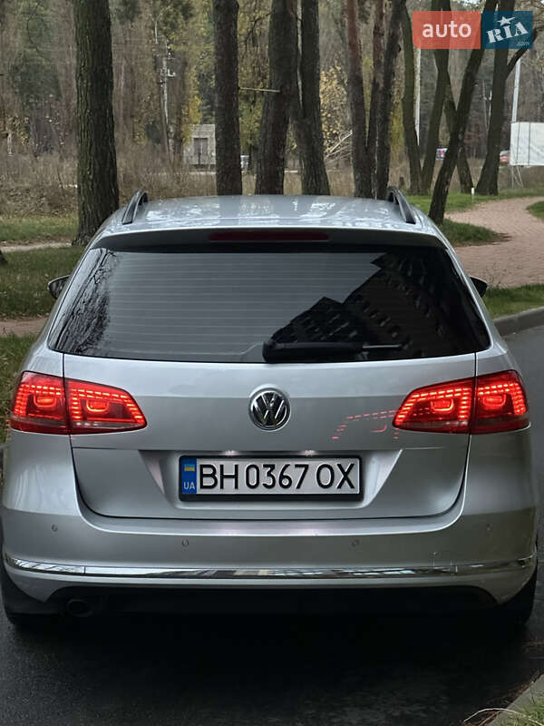 Универсал Volkswagen Passat 2011 в Чернигове