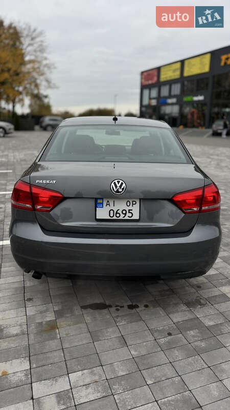 Седан Volkswagen Passat 2012 в Макарове