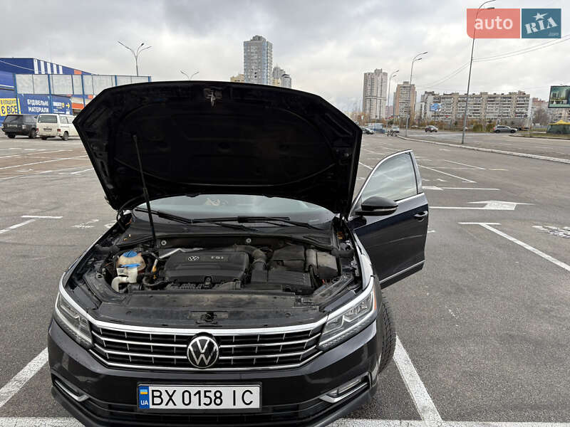 Седан Volkswagen Passat 2017 в Киеве