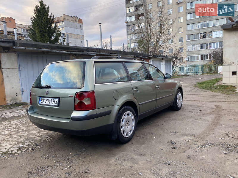 Универсал Volkswagen Passat 2003 в Хмельницком