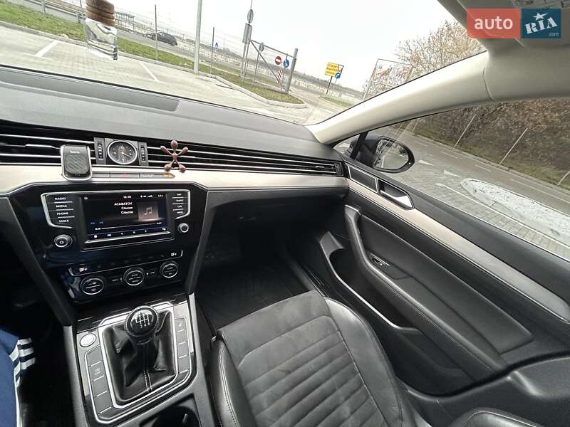 Универсал Volkswagen Passat 2016 в Борисполе