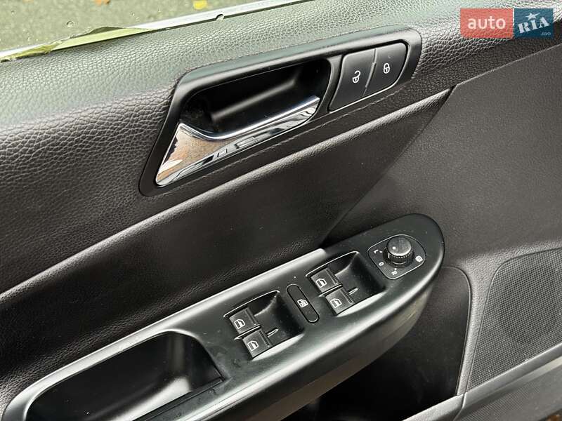 Универсал Volkswagen Passat 2007 в Киеве фото 28 Универсал Volkswagen Passat 2007 в Киеве