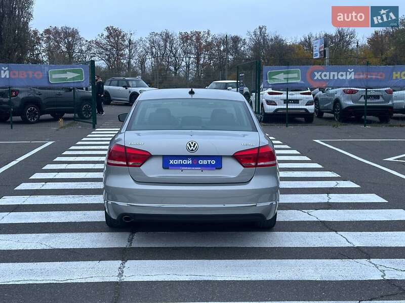 Седан Volkswagen Passat 2014 в Одессе