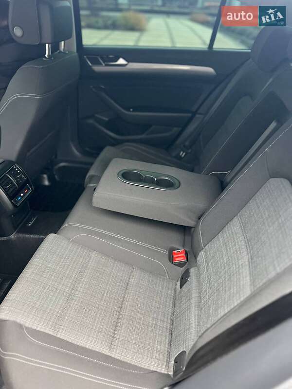 Седан Volkswagen Passat 2020 в Кривому Розі фото 42 Седан Volkswagen Passat 2020 в Кривому Розі