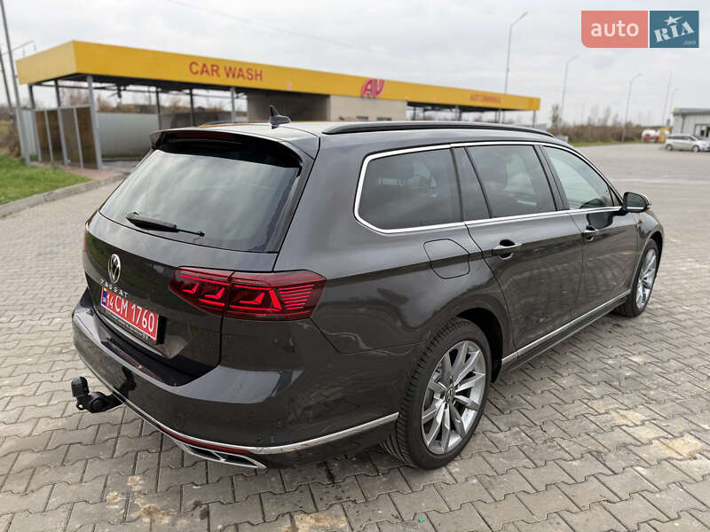 Универсал Volkswagen Passat 2021 в Луцке