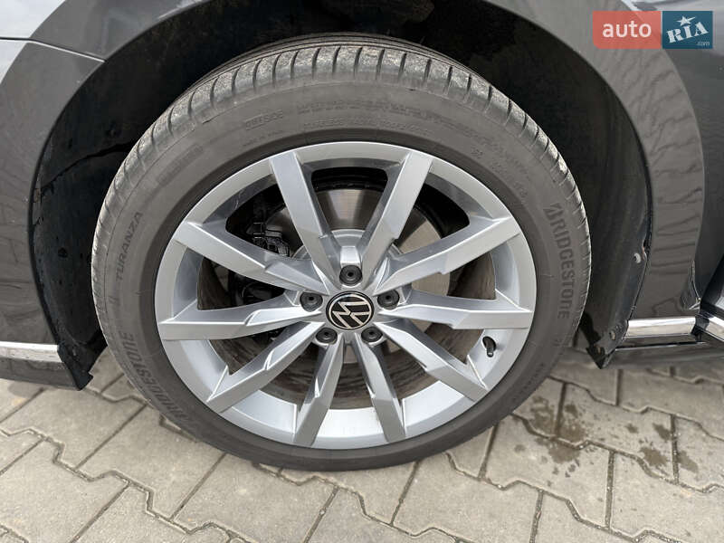 Универсал Volkswagen Passat 2021 в Луцке