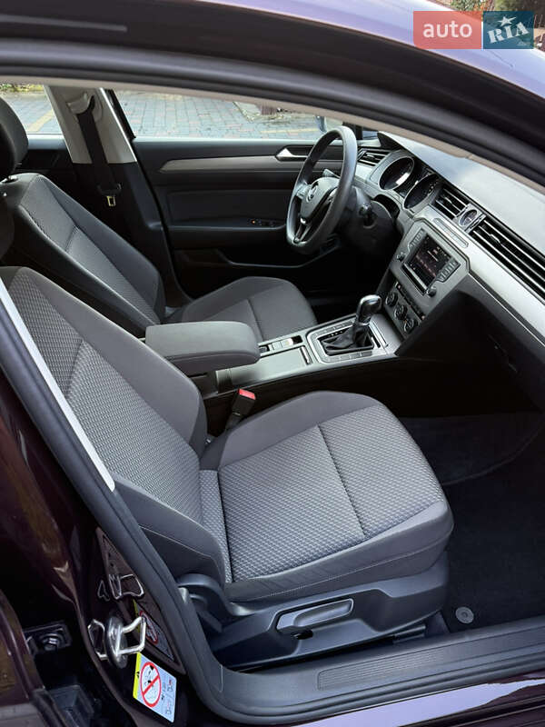 Универсал Volkswagen Passat 2017 в Перечине фото 8 Универсал Volkswagen Passat 2017 в Перечине