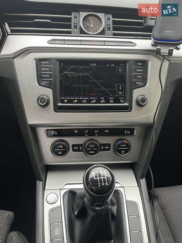 Универсал Volkswagen Passat 2016 в Ужгороде фото 7 Универсал Volkswagen Passat 2016 в Ужгороде