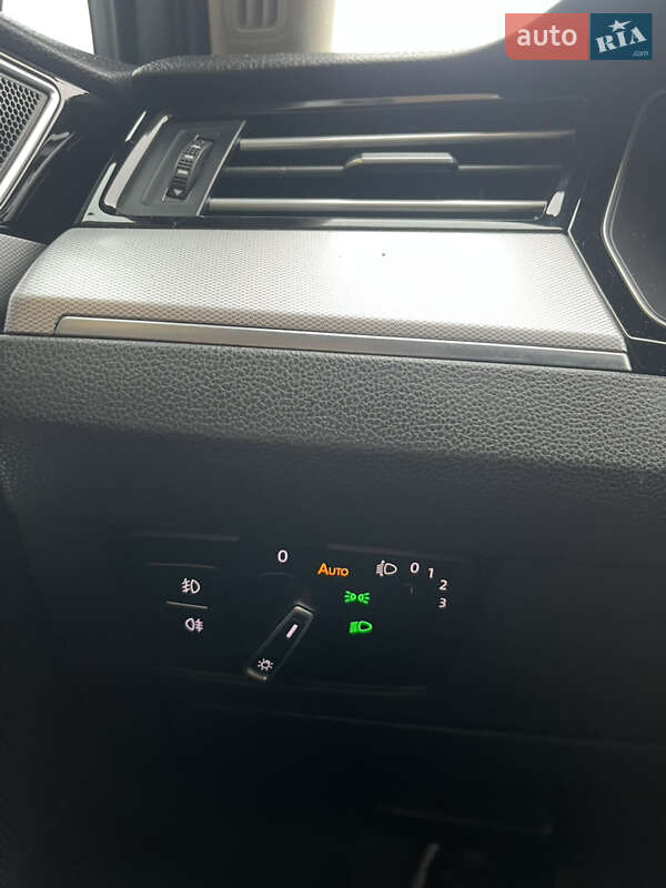 Универсал Volkswagen Passat 2016 в Ужгороде фото 8 Универсал Volkswagen Passat 2016 в Ужгороде