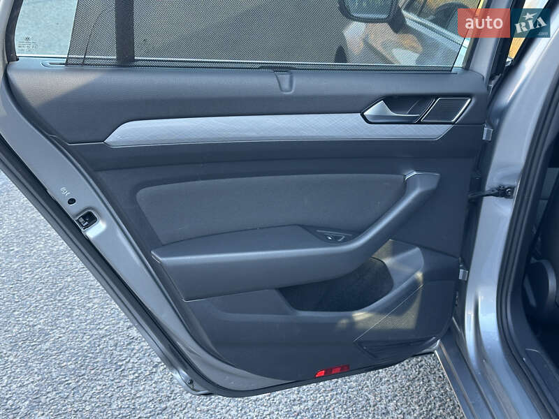 Универсал Volkswagen Passat 2021 в Ковеле