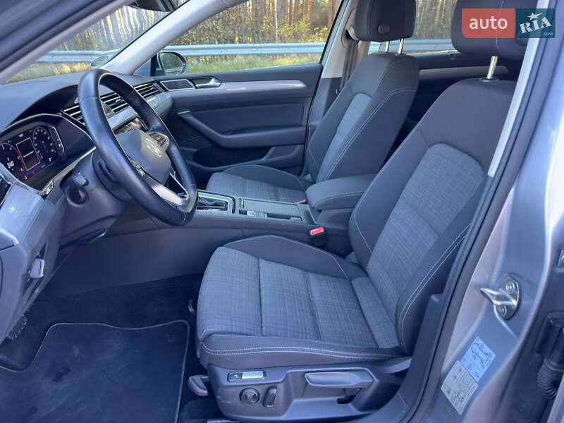 Универсал Volkswagen Passat 2021 в Ковеле