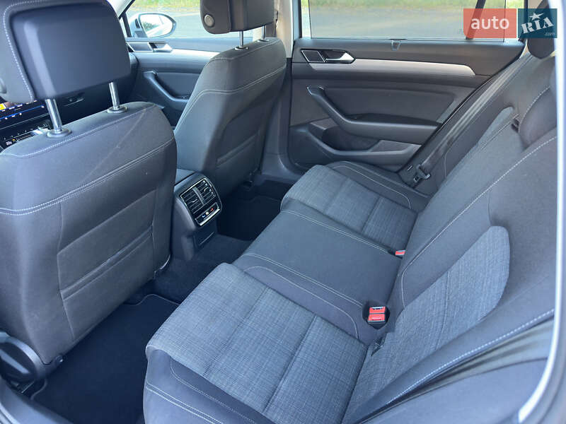 Универсал Volkswagen Passat 2021 в Ковеле