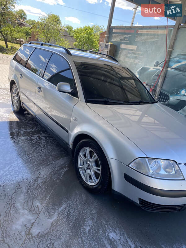 Универсал Volkswagen Passat 2003 в Львове фото 5 Универсал Volkswagen Passat 2003 в Львове