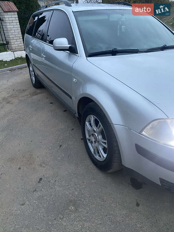 Универсал Volkswagen Passat 2003 в Львове фото 38 Универсал Volkswagen Passat 2003 в Львове