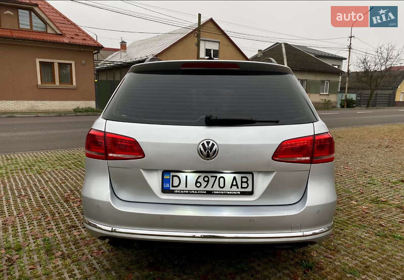 Універсал Volkswagen Passat 2011 в Хусті