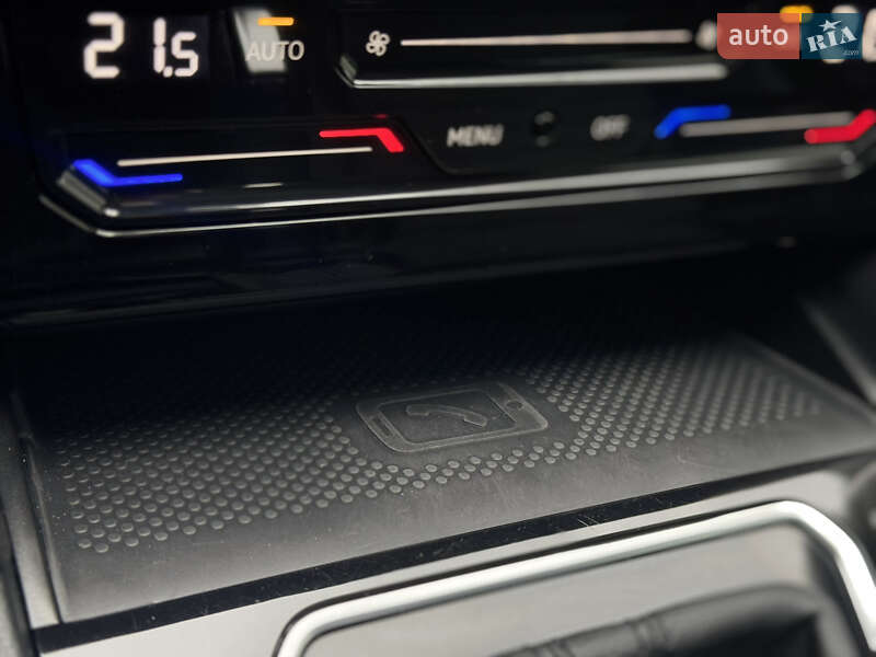 Универсал Volkswagen Passat 2020 в Луцке