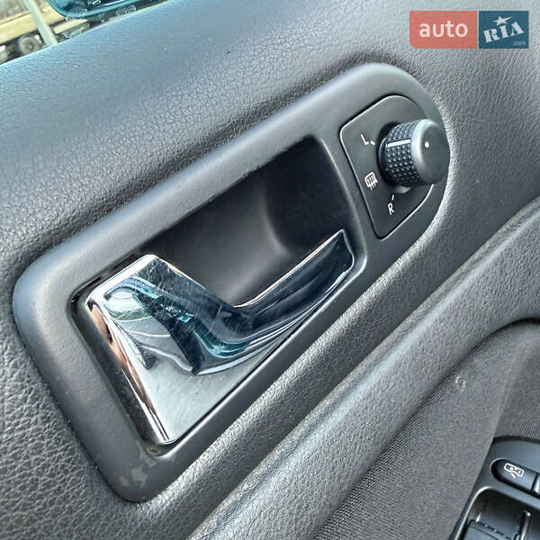 Седан Volkswagen Passat 2003 в Виннице фото 48 Седан Volkswagen Passat 2003 в Виннице