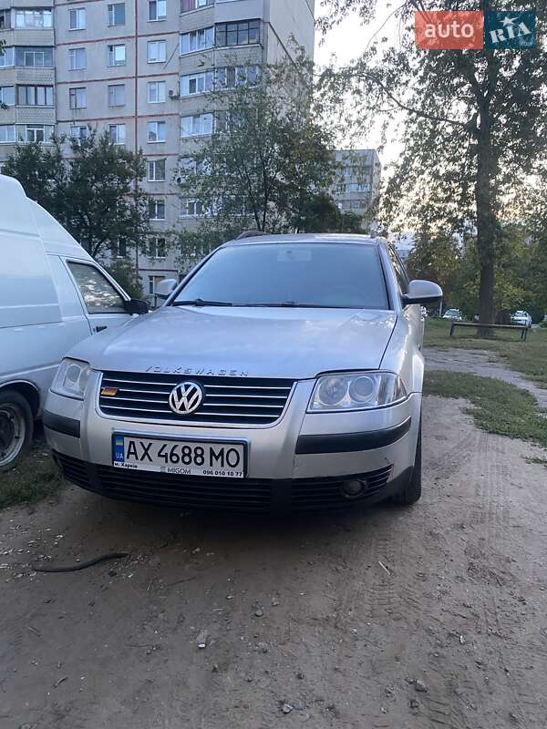 Универсал Volkswagen Passat 2000 в Харькове