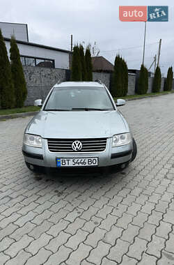 Універсал Volkswagen Passat 2004 в Львові