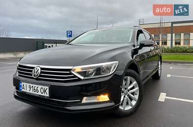 Универсал Volkswagen Passat 2015 в Киеве