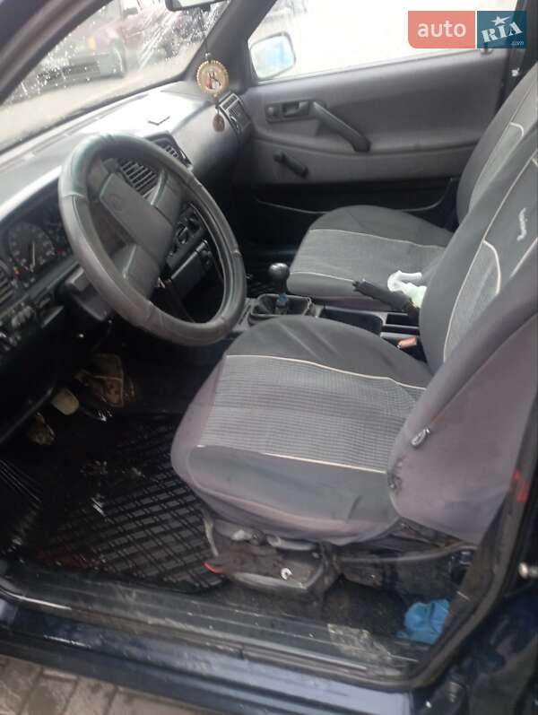 Седан Volkswagen Passat 1989 в Сарнах фото 11 Седан Volkswagen Passat 1989 в Сарнах
