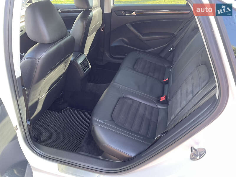 Седан Volkswagen Passat 2014 в Ровно фото 15 Седан Volkswagen Passat 2014 в Ровно