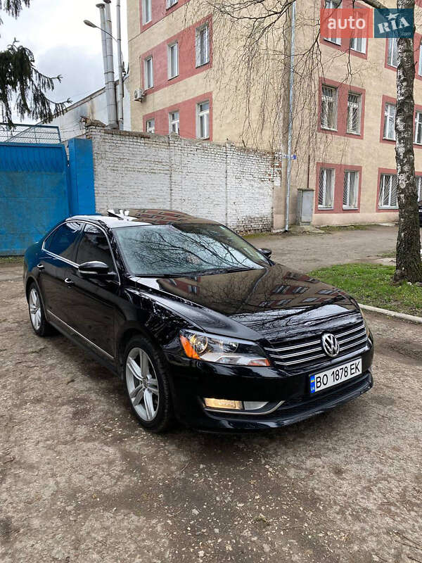 Volkswagen Passat 2012 Volkswagen Passat 2012