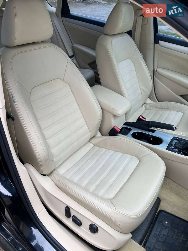 Седан Volkswagen Passat 2012 в Волочиске фото 11 Седан Volkswagen Passat 2012 в Волочиске