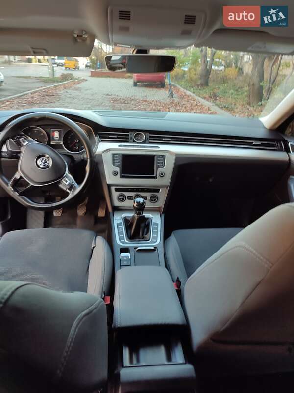 Универсал Volkswagen Passat 2015 в Мукачево фото 6 Универсал Volkswagen Passat 2015 в Мукачево