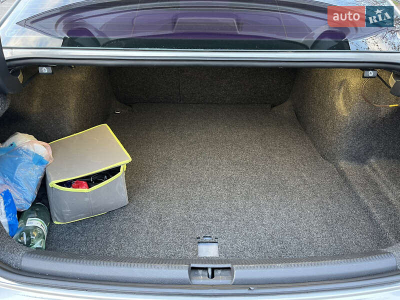 Седан Volkswagen Passat 2012 в Никополе фото 10 Седан Volkswagen Passat 2012 в Никополе