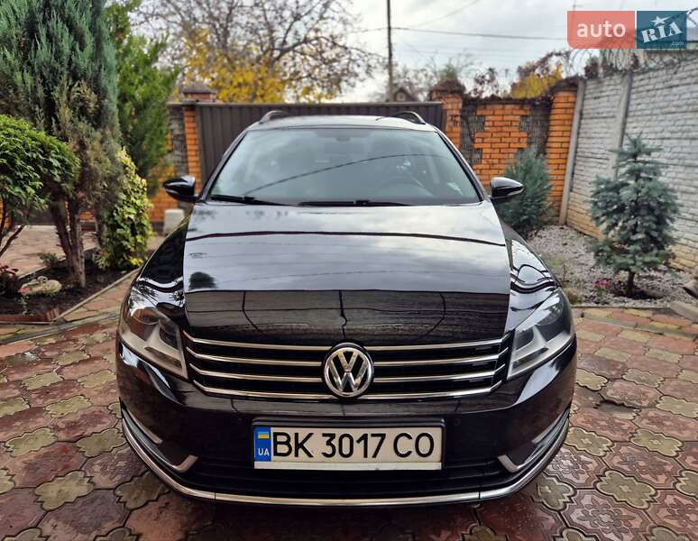 Универсал Volkswagen Passat 2013 в Запорожье