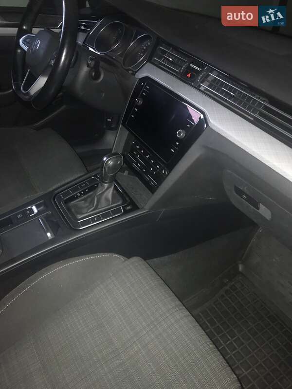 Седан Volkswagen Passat 2020 в Самборе фото 13 Седан Volkswagen Passat 2020 в Самборе