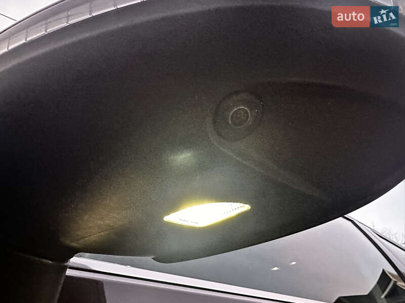 Универсал Volkswagen Passat 2018 в Хусте фото 40 Универсал Volkswagen Passat 2018 в Хусте