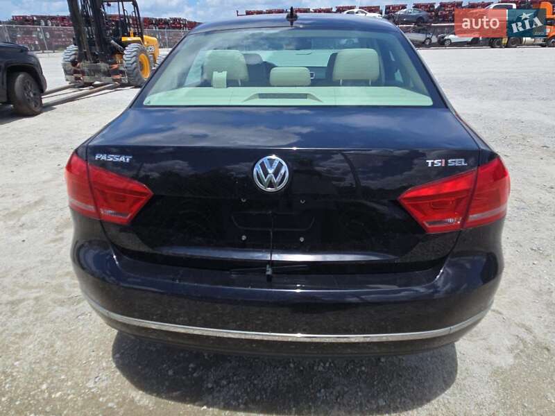 Седан Volkswagen Passat 2015 в Измаиле